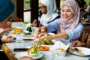 10 tips untuk mengelakkan kenaikan berat badan di bulan Ramadan