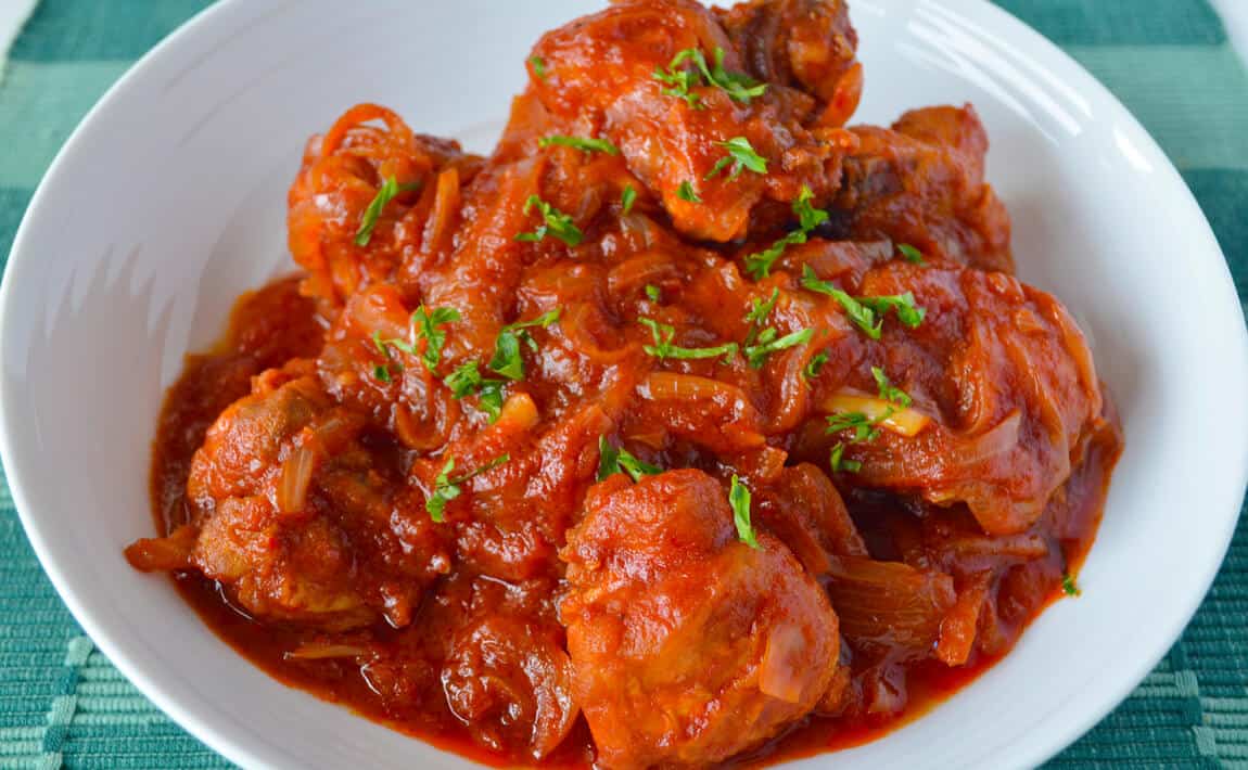 Ayam masak merah che nom