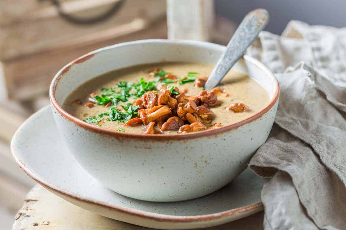 Resepi Mushroom Soup Yang Pekat Berkrim dan Enak Dinikmati Bersama Keluarga