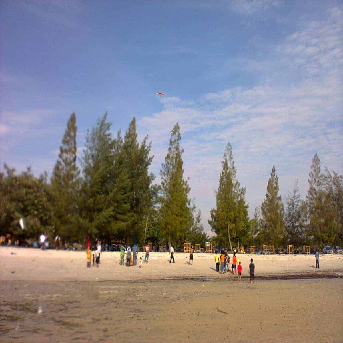 pantai kelanang